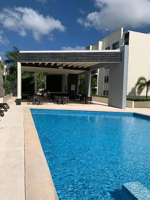 Midtown Cancun Apartment